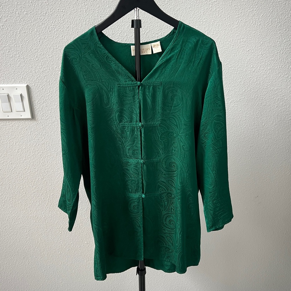 VINTAGE Victoria’s Secret Gold Label 100% Silk Green Kimono Sz S LIKE NEW